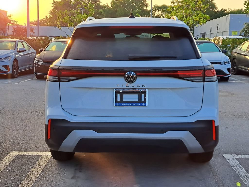 New 2026 Volkswagen Tiguan S FWD image 4