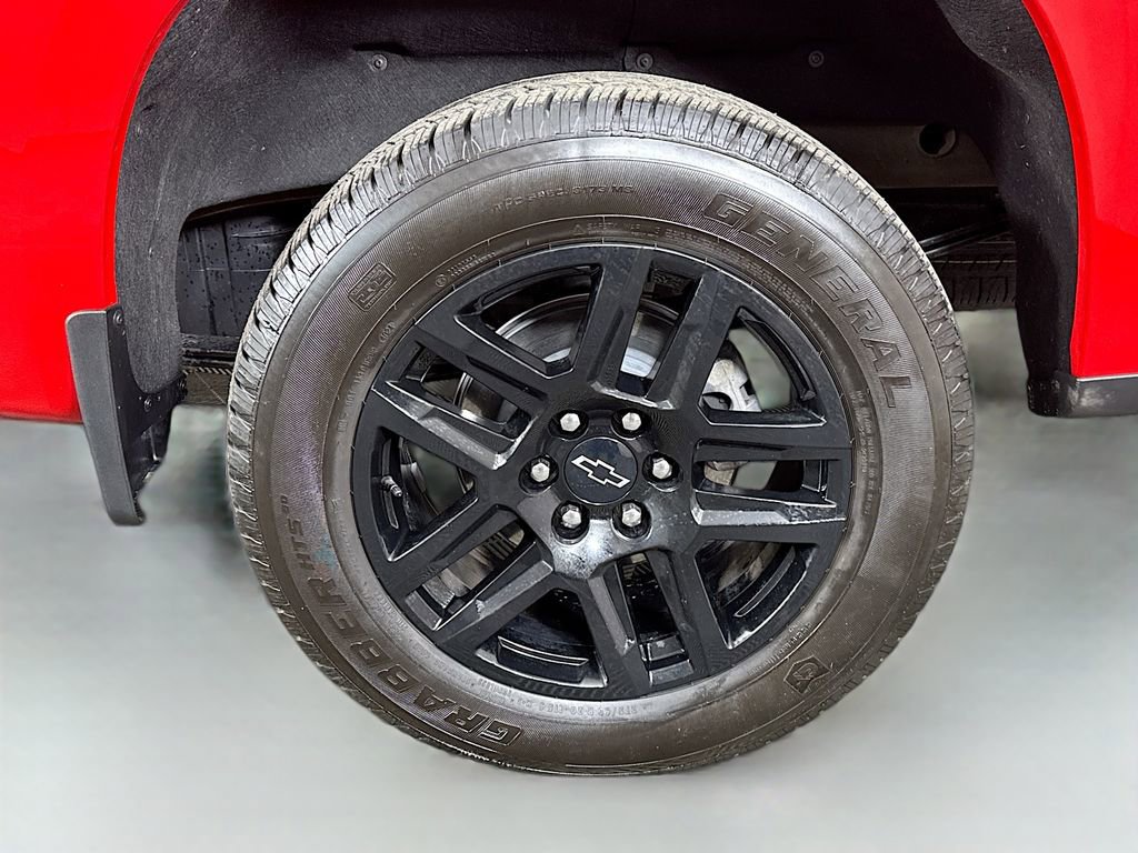 Used 2025 Chevrolet Silverado 1500 Custom w/ LPO, Dark Essentials Package image 30