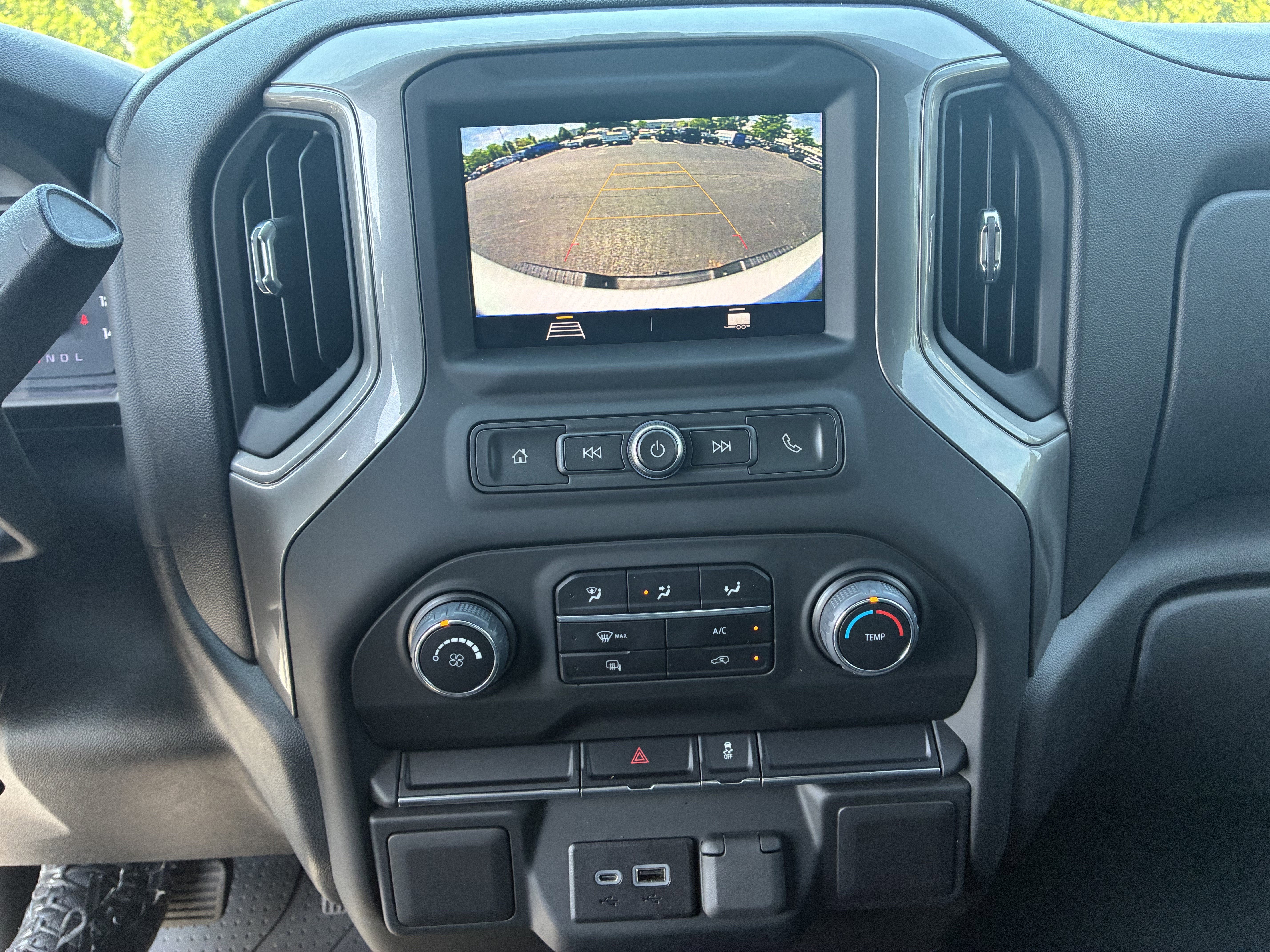 Used 2023 Chevrolet Silverado 2500 Custom AWD/4WD image 30