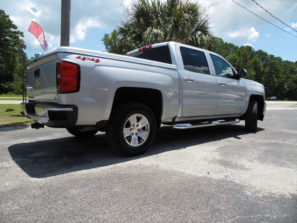 Used 2018 Chevrolet Silverado 1500 LT image 3