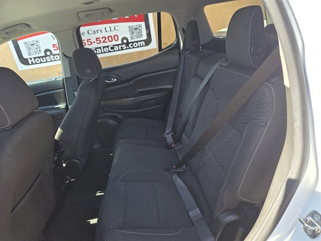 Used 2018 GMC Acadia SLE image 10