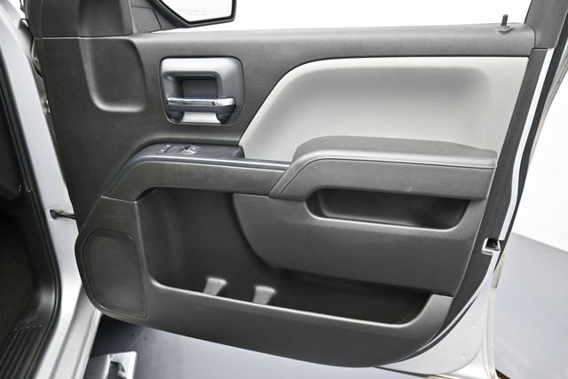 Used 2018 Chevrolet Silverado 1500 Custom w/ Custom Value Package RWD image 29