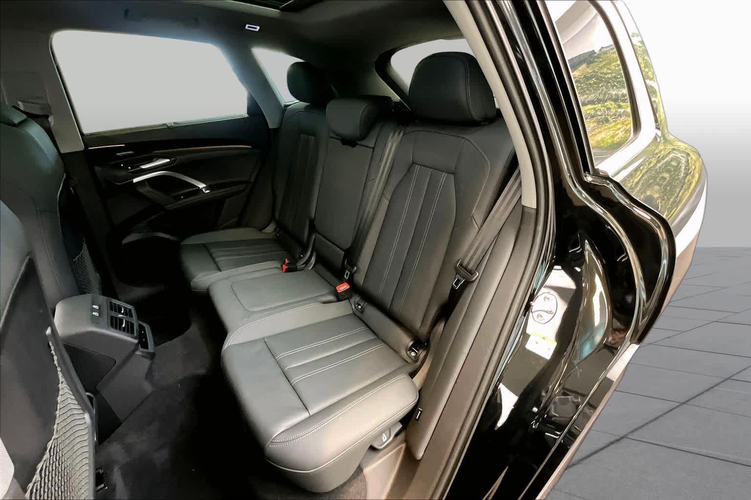 Certified 2025 Audi Q5 Premium w/ Premium Plus AWD/4WD image 21