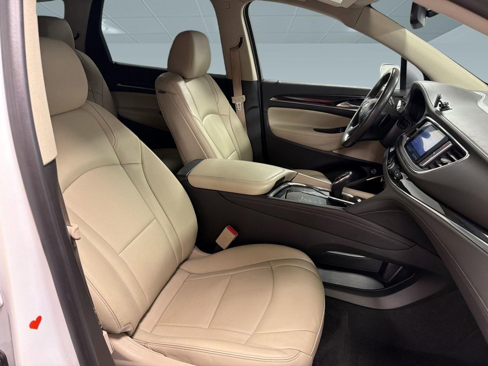 Used 2020 Buick Enclave Essence FWD image 29