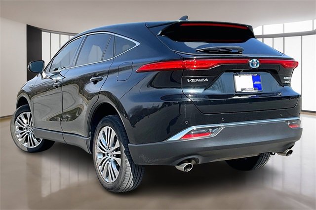 Used 2021 Toyota Venza Limited w/ Advanced Technology Package image 4