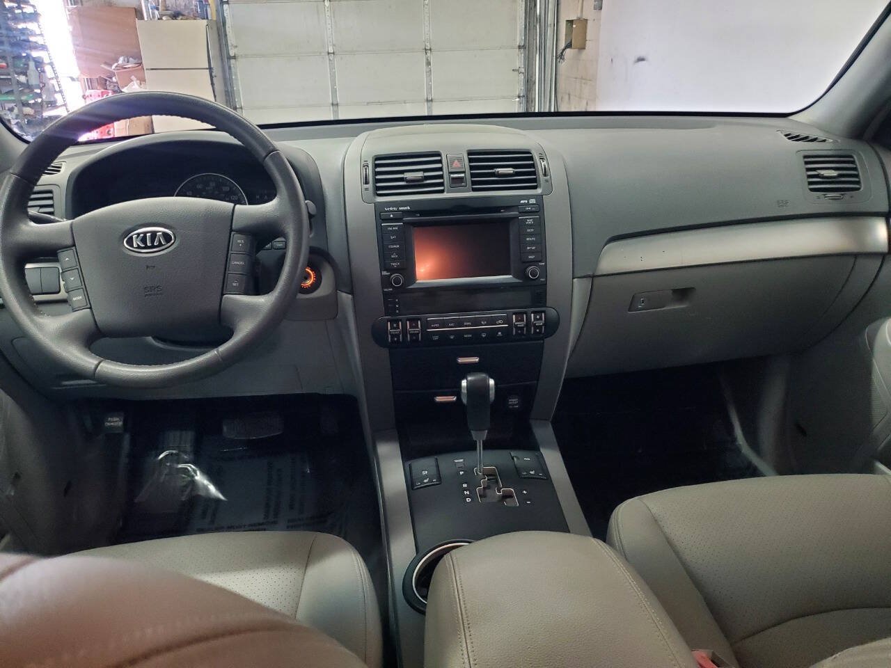Used 2009 Kia Borrego EX w/ Premium Pkg AWD/4WD image 11