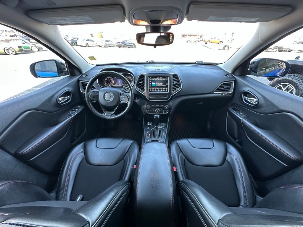 Used 2022 Jeep Cherokee Trailhawk w/ Trailer Tow Group image 16