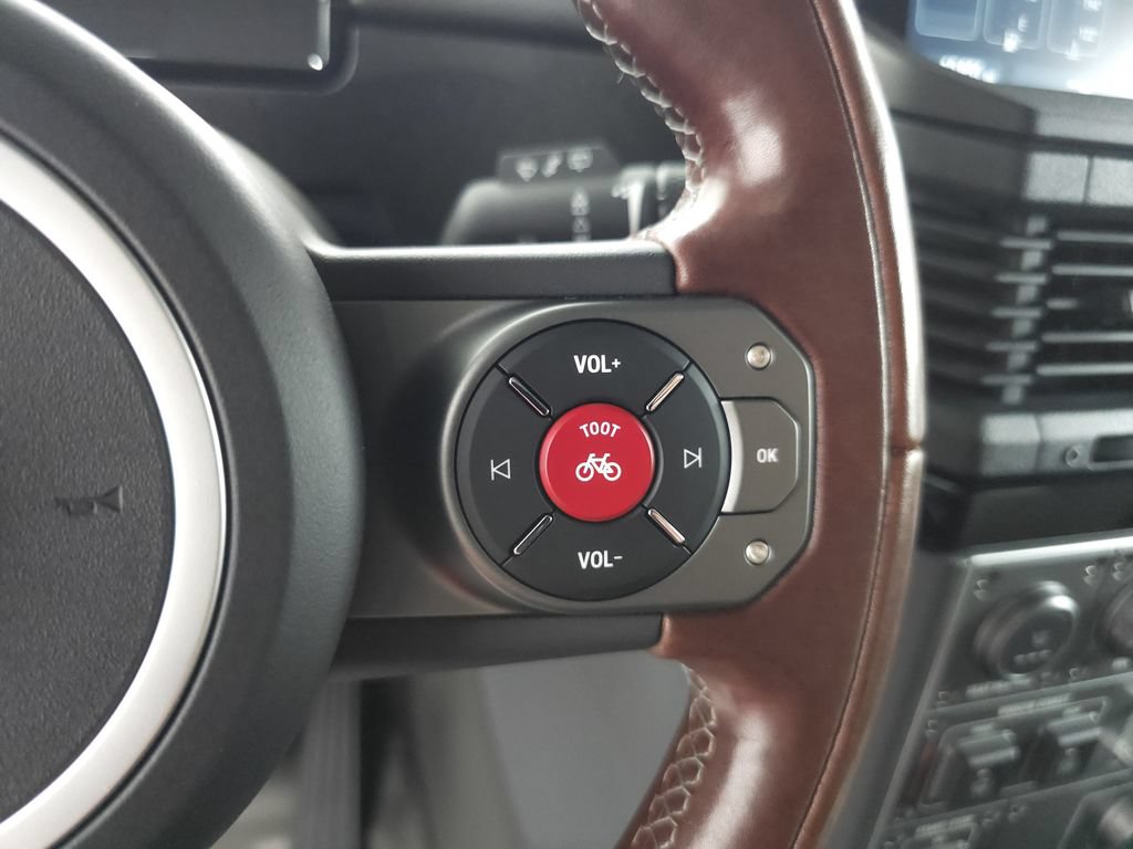 Used 2025 INEOS Grenadier Station Wagon AWD/4WD image 11