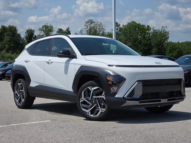 New 2026 Hyundai Kona SEL Premium AWD/4WD image 2