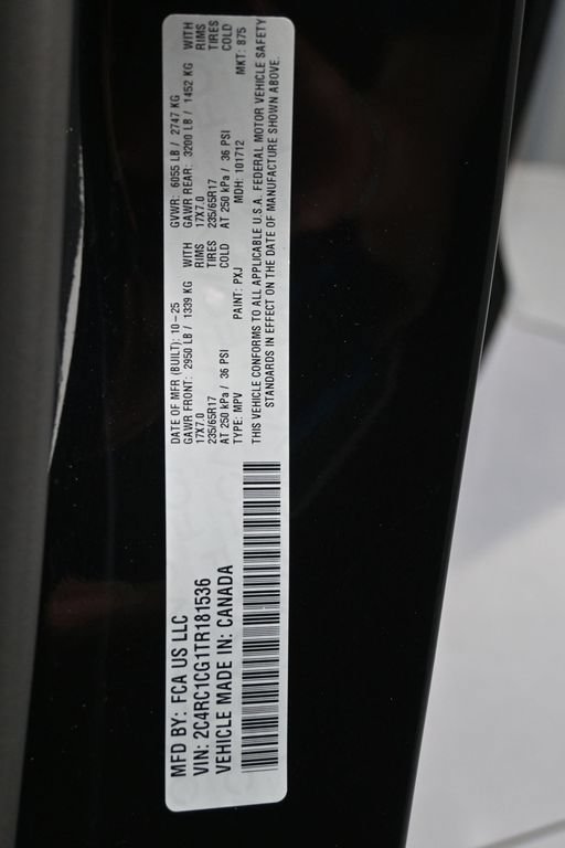 Used 2026 Chrysler Voyager LX FWD image 25