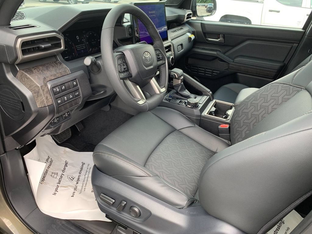 New 2026 Toyota Tacoma Limited AWD/4WD image 10