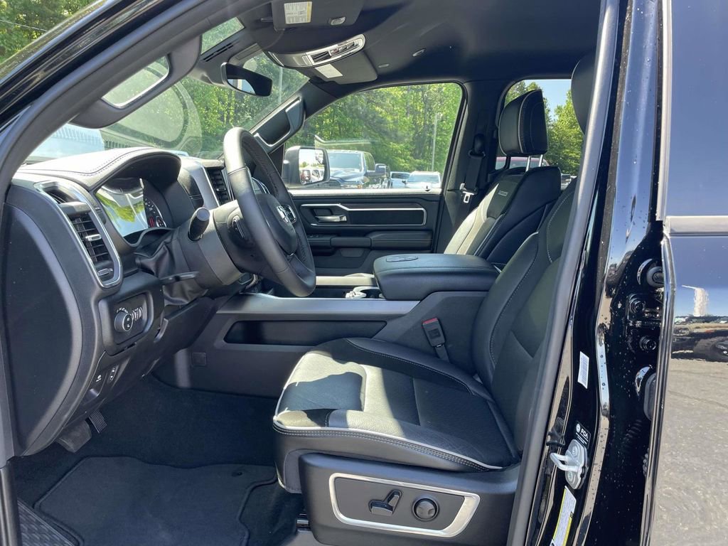 Certified 2026 RAM 1500 Laramie w/ Sport Appearance Package AWD/4WD image 27