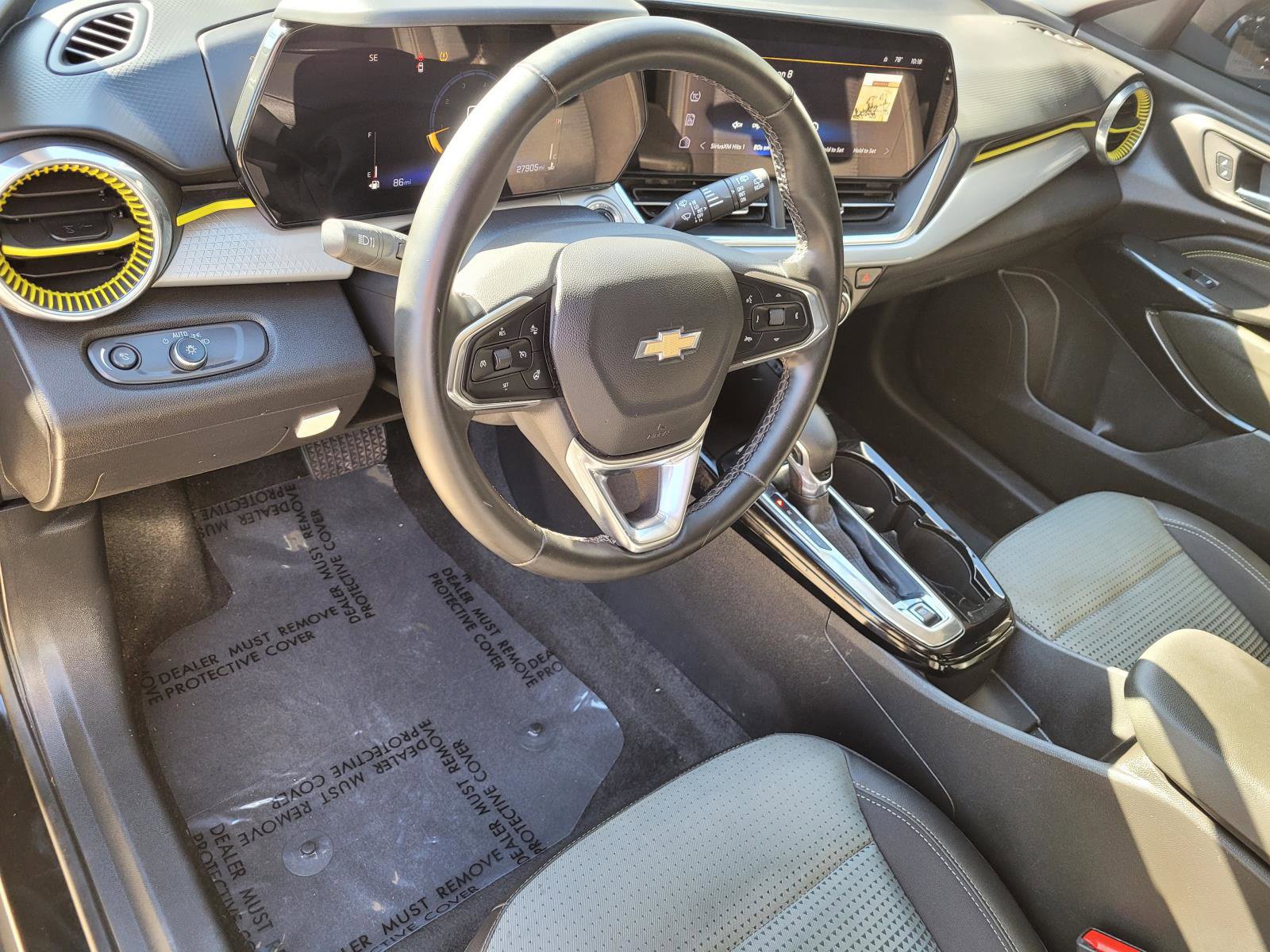 Used 2026 Chevrolet Trax LT w/ Driver Confidence Package FWD image 23