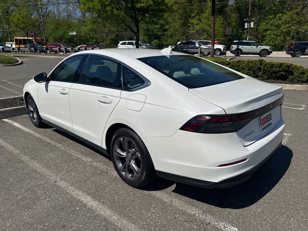 Used 2023 Honda Accord EX image 17