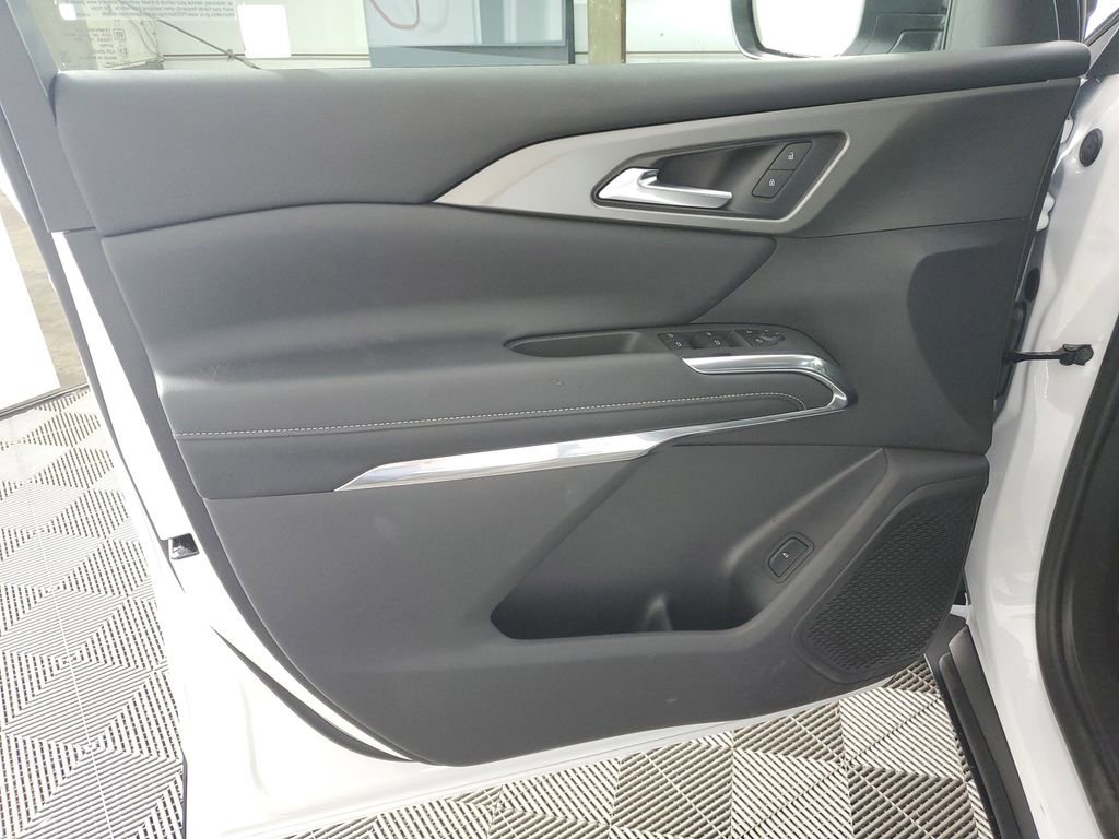 New 2026 Chevrolet Traverse LT w/ Midnight/Sport Edition image 28