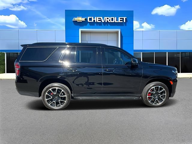 Used 2024 Chevrolet Tahoe RST w/ Sport Performance Package RWD image 2