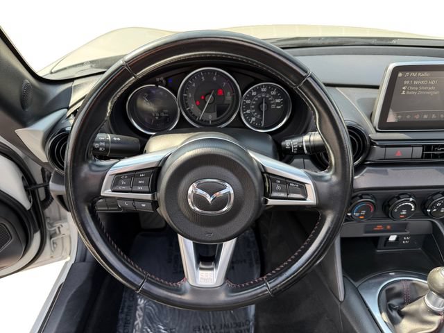 Used 2016 MAZDA MX-5 Miata Club RWD image 18