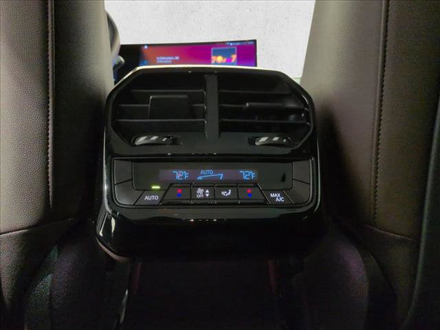 Used 2023 BMW iX xDrive50 w/ Convenience Package image 17