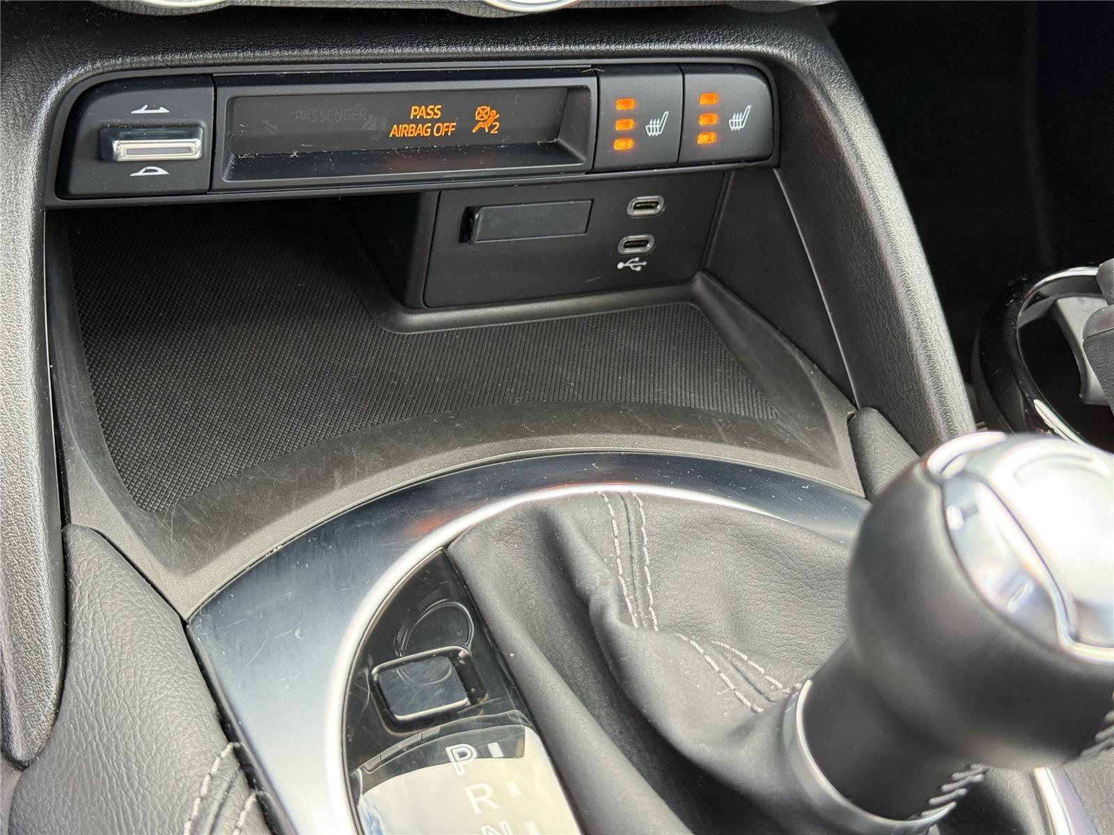 Used 2025 MAZDA MX-5 Miata RF Grand Touring image 25