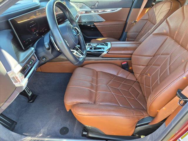 Certified 2023 BMW i7 xDrive60 AWD/4WD image 17