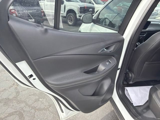 Used 2025 Buick Encore GX Preferred FWD image 21