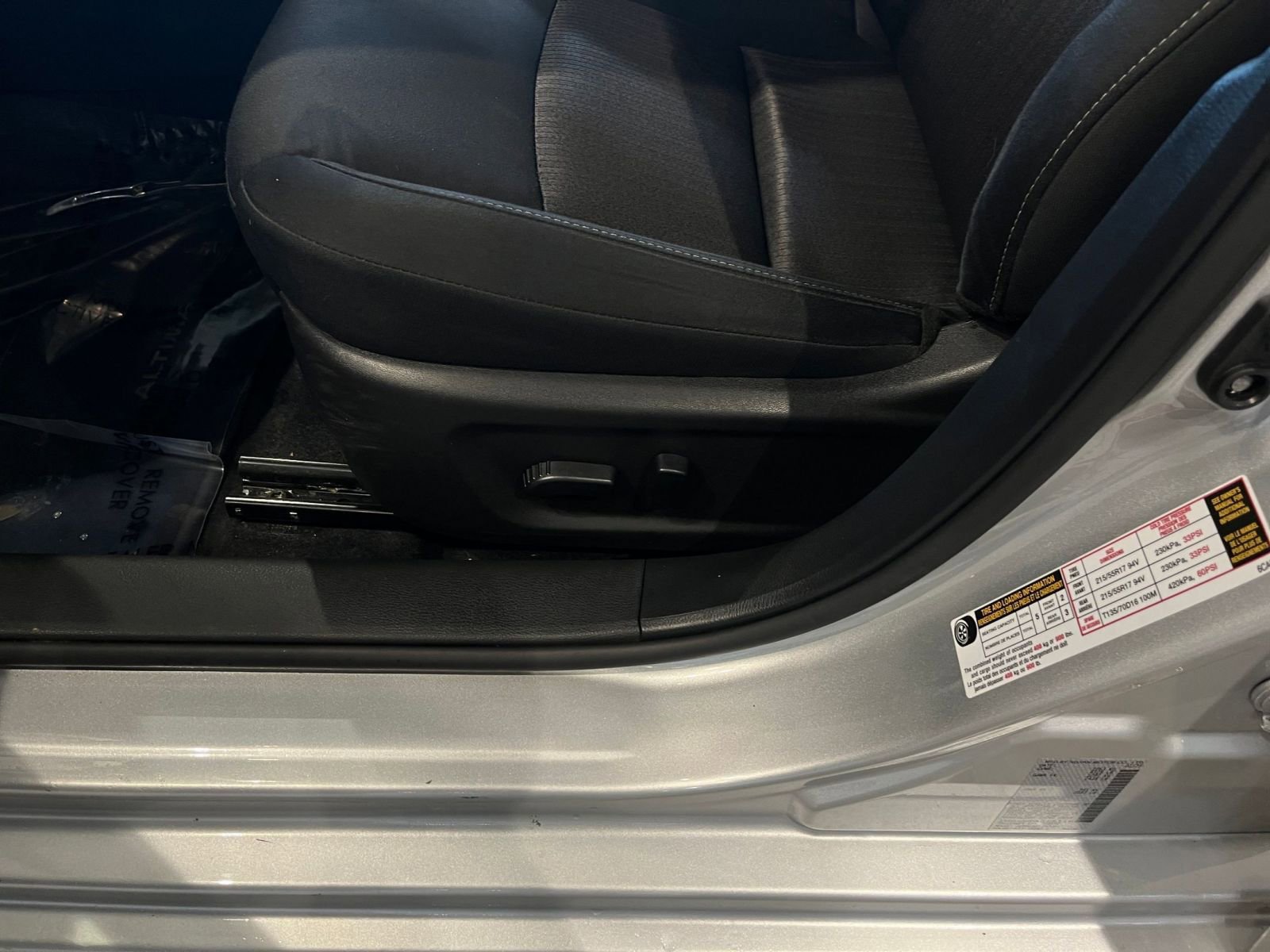 Used 2025 Nissan Altima 2.5 SV image 23