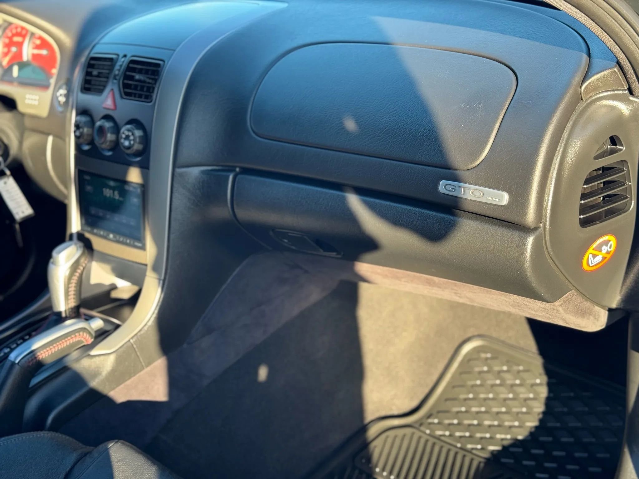 Used 2006 Pontiac GTO image 31