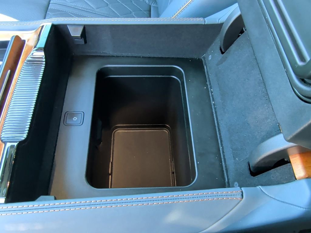 Used 2023 Jeep Grand Wagoneer Series III image 33