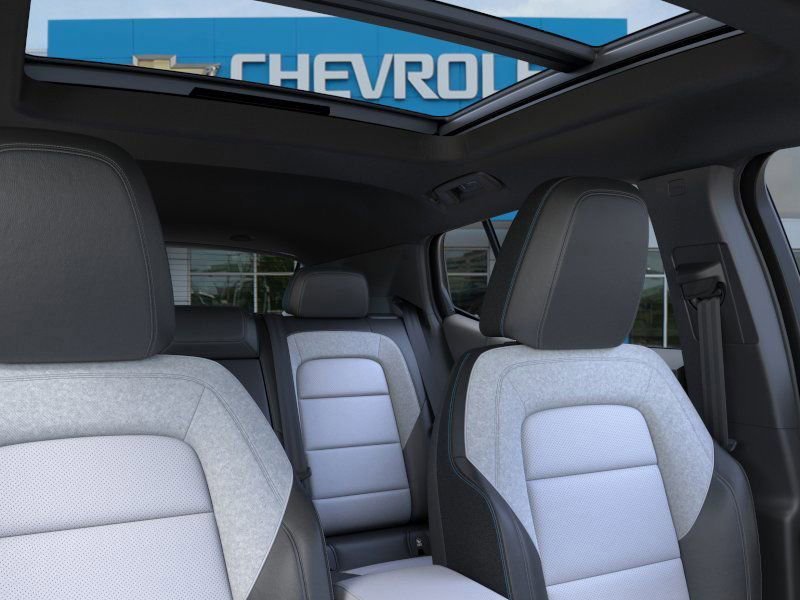 New 2026 Chevrolet Equinox EV LT w/ Convenience Package II AWD/4WD image 24