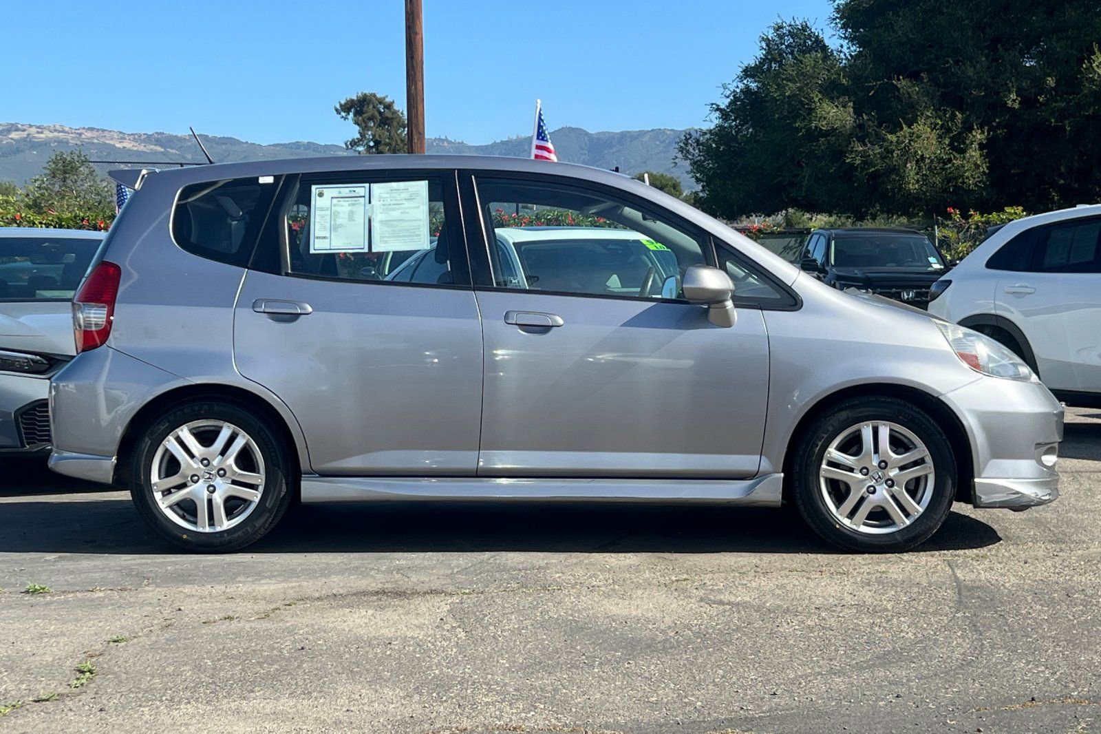 Used 2007 Honda Fit Sport image 3