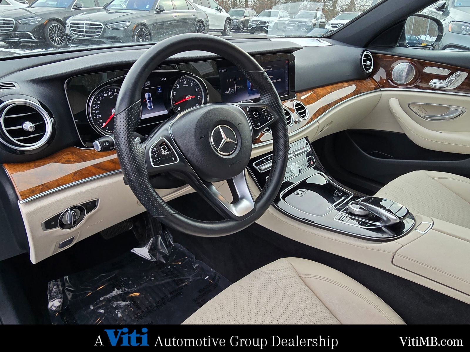 Used 2018 Mercedes-Benz E 300 E 300 image 2