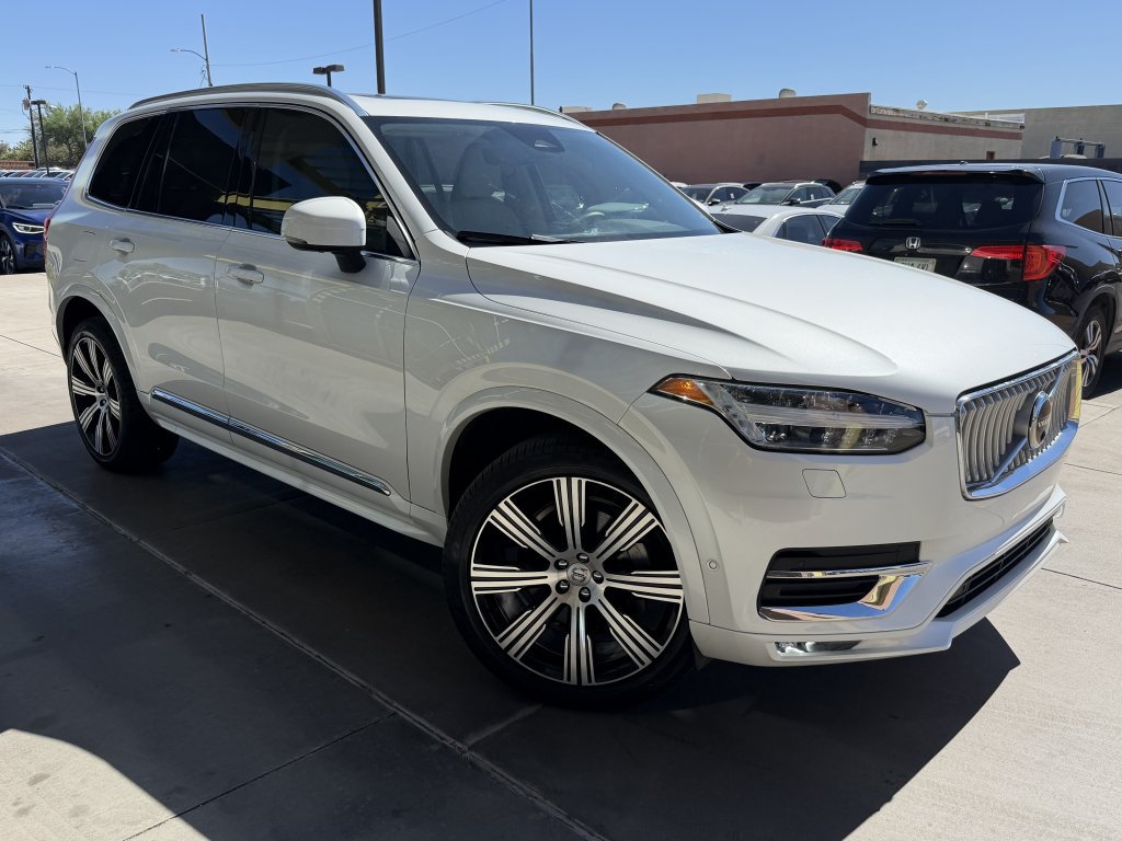 Used 2024 Volvo XC90 B6 Plus w/ Protection Package AWD/4WD image 6