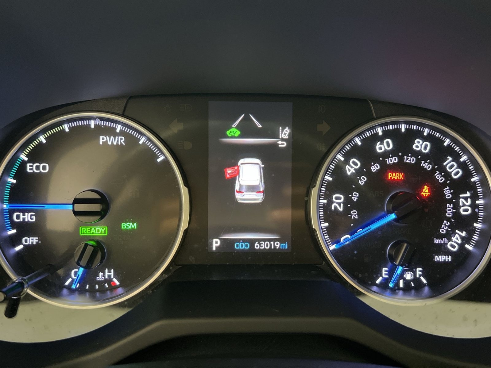 Used 2019 Toyota RAV4 XLE w/ Convenience Package AWD/4WD image 17