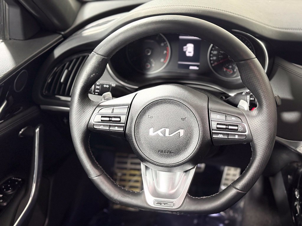Used 2023 Kia Stinger GT-Line AWD/4WD image 12