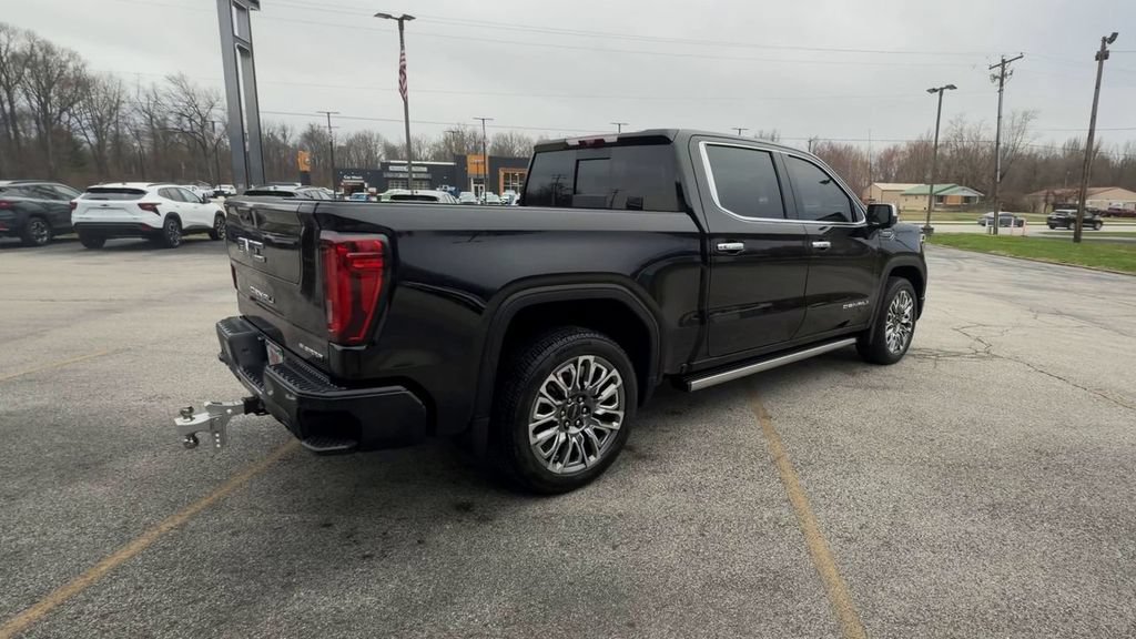 Used 2026 GMC Sierra 1500 Denali Ultimate AWD/4WD image 8