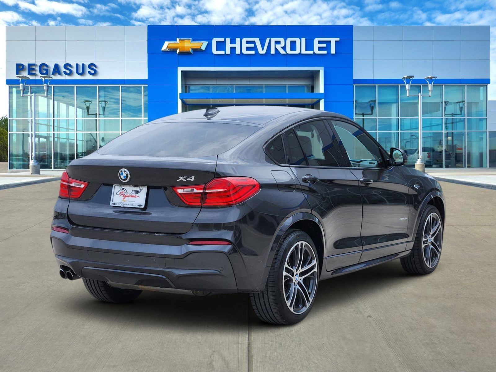 Used 2016 BMW X4 xDrive28i AWD/4WD image 4