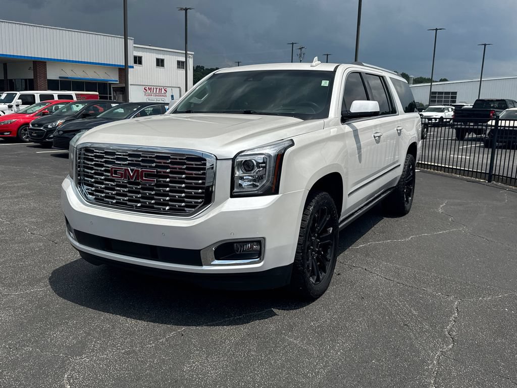 Used 2018 GMC Yukon XL Denali w/ Denali Ultimate Package AWD/4WD video 2