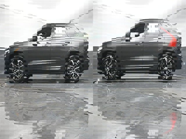 Certified 2023 Volvo XC60 B5 Plus image 36