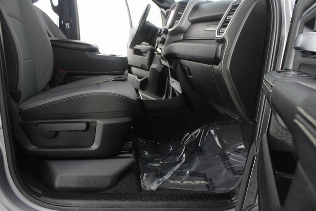 Used 2024 RAM 2500 Big Horn w/ Bed Utility Group image 19
