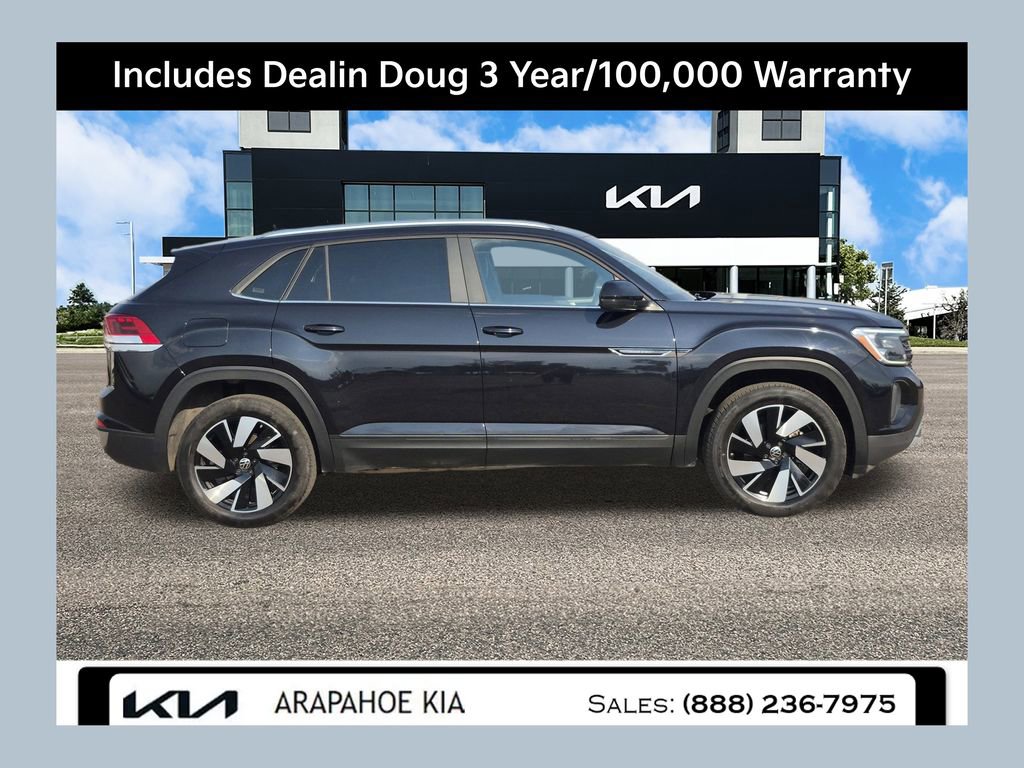 Used 2024 Volkswagen Atlas Cross Sport SE image 1