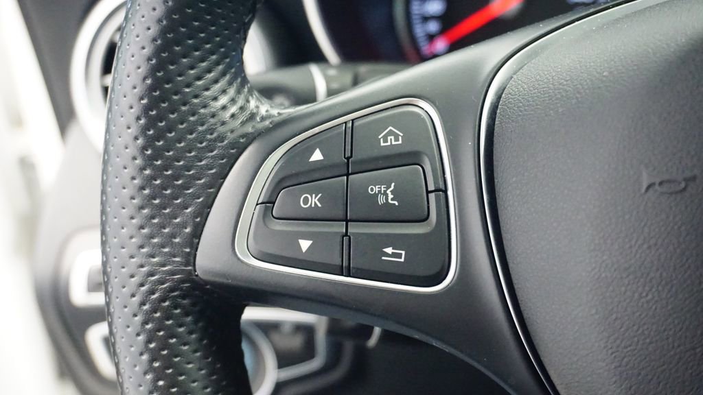 Used 2018 Mercedes-Benz C 300 4MATIC Sedan image 31