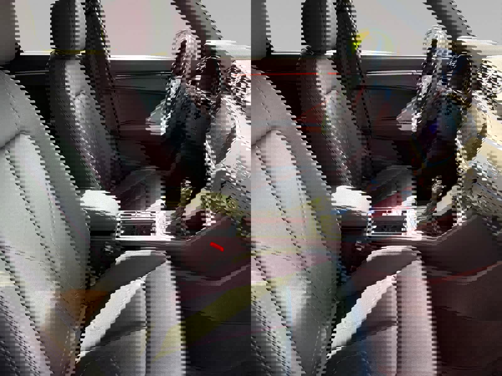 Used 2022 Audi Q3 2.0T Premium w/ Convenience Package AWD/4WD image 11