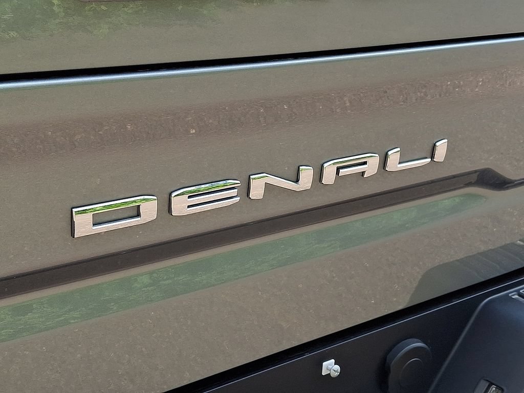 New 2026 GMC Sierra 1500 Denali w/ Denali Reserve Package AWD/4WD image 15
