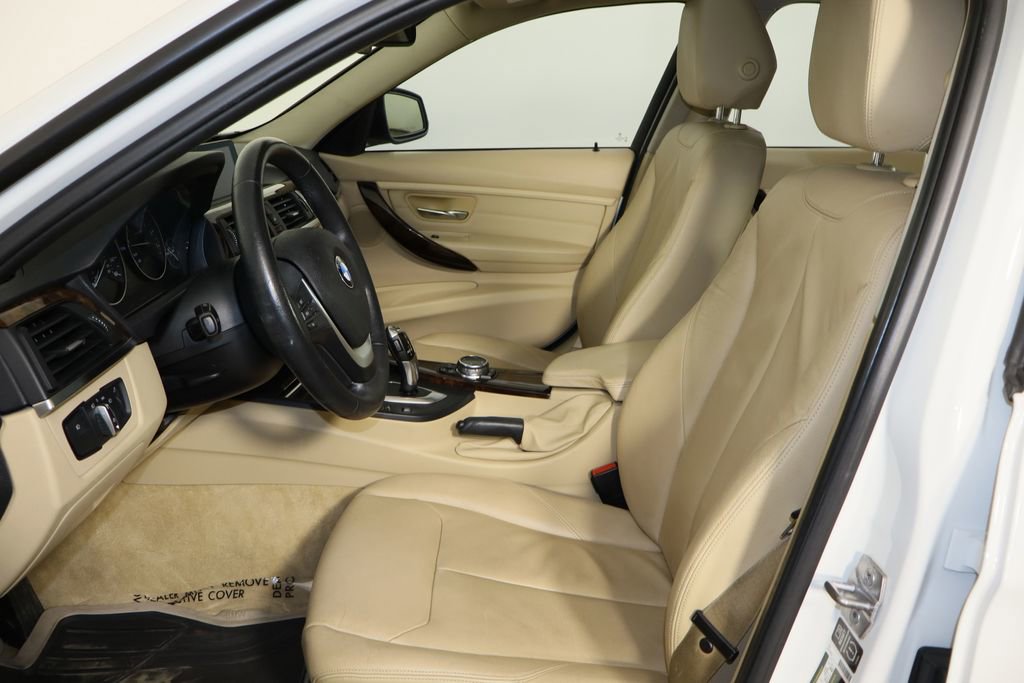 Used 2014 BMW 328i xDrive Sedan image 16