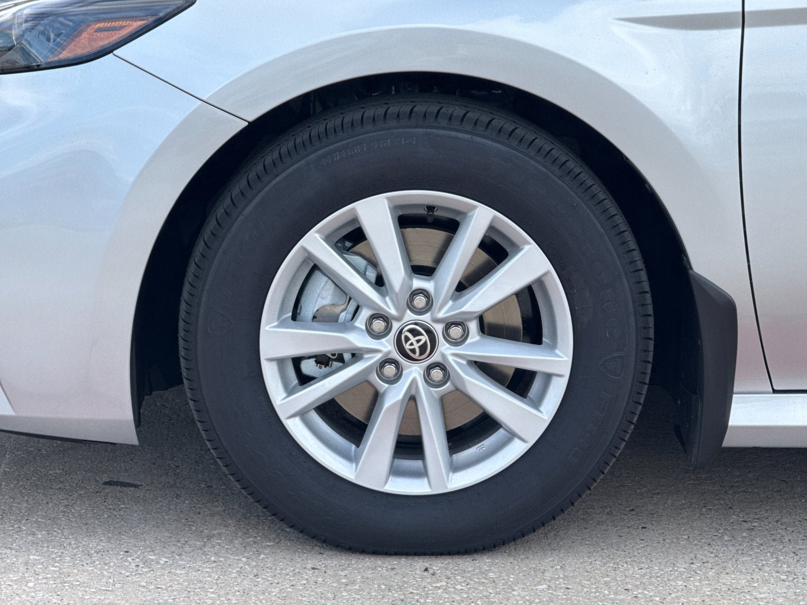 New 2026 Toyota Camry LE FWD image 30