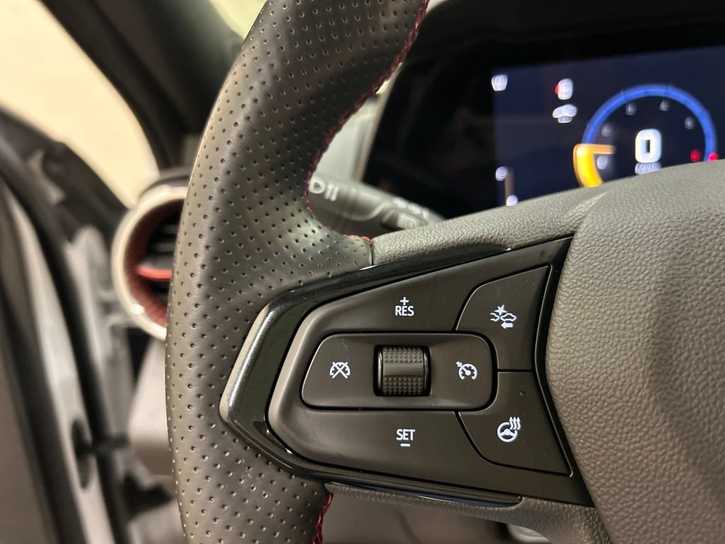 Used 2024 Chevrolet Trax RS w/ Driver Confidence Package FWD image 21