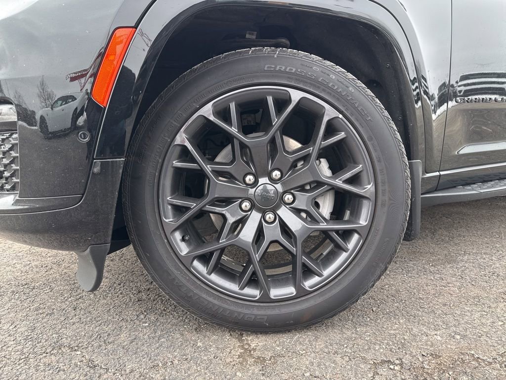 Certified 2024 Jeep Grand Cherokee L Summit image 10