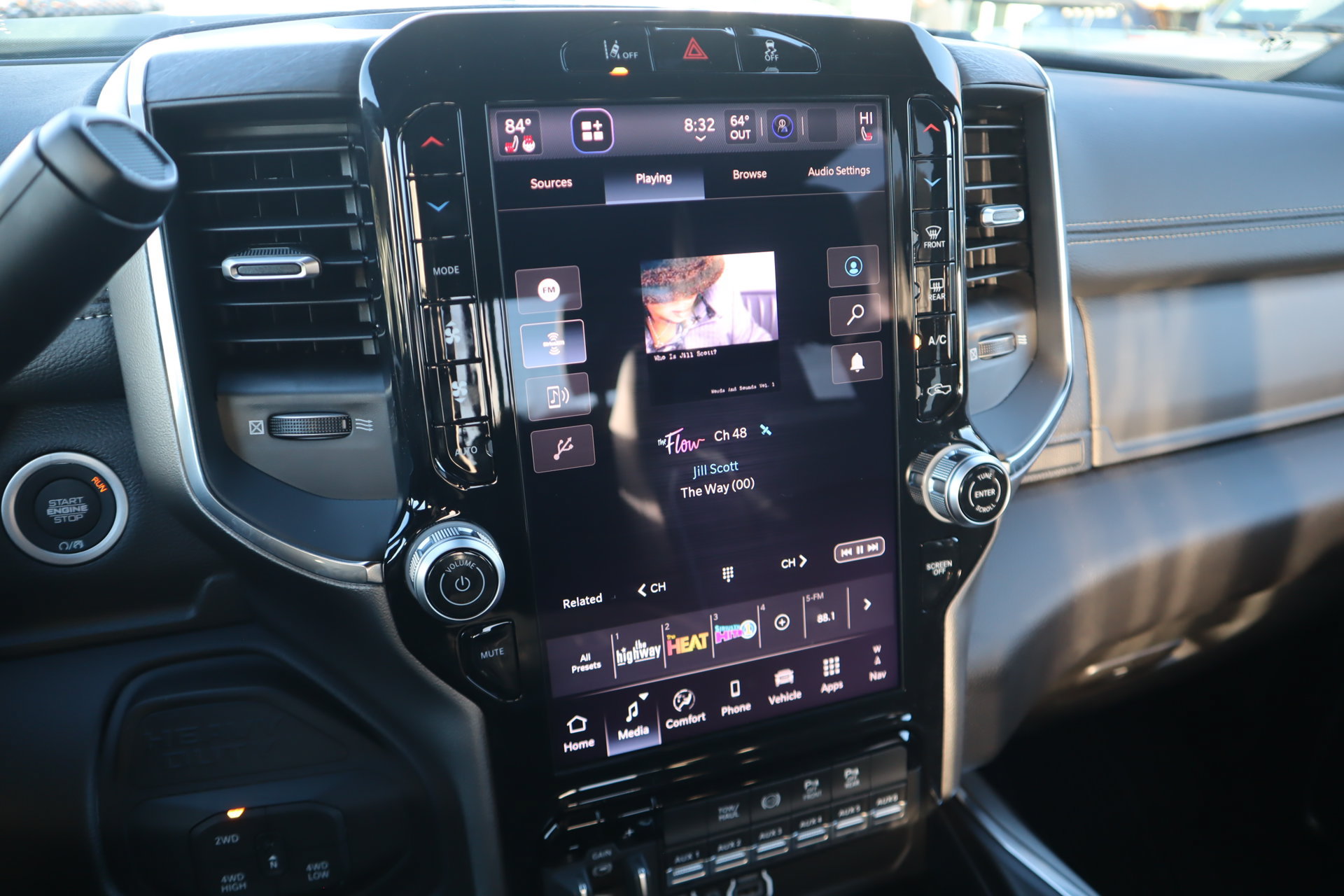 New 2027 RAM 3500 Laramie AWD/4WD image 5