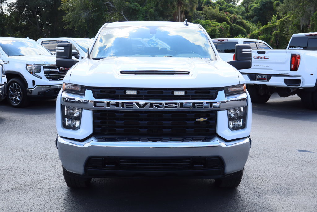 Used 2023 Chevrolet Silverado 2500 LT AWD/4WD image 4