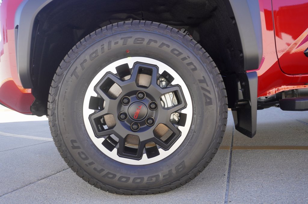 New 2025 Toyota Tacoma TRD Off-Road image 21